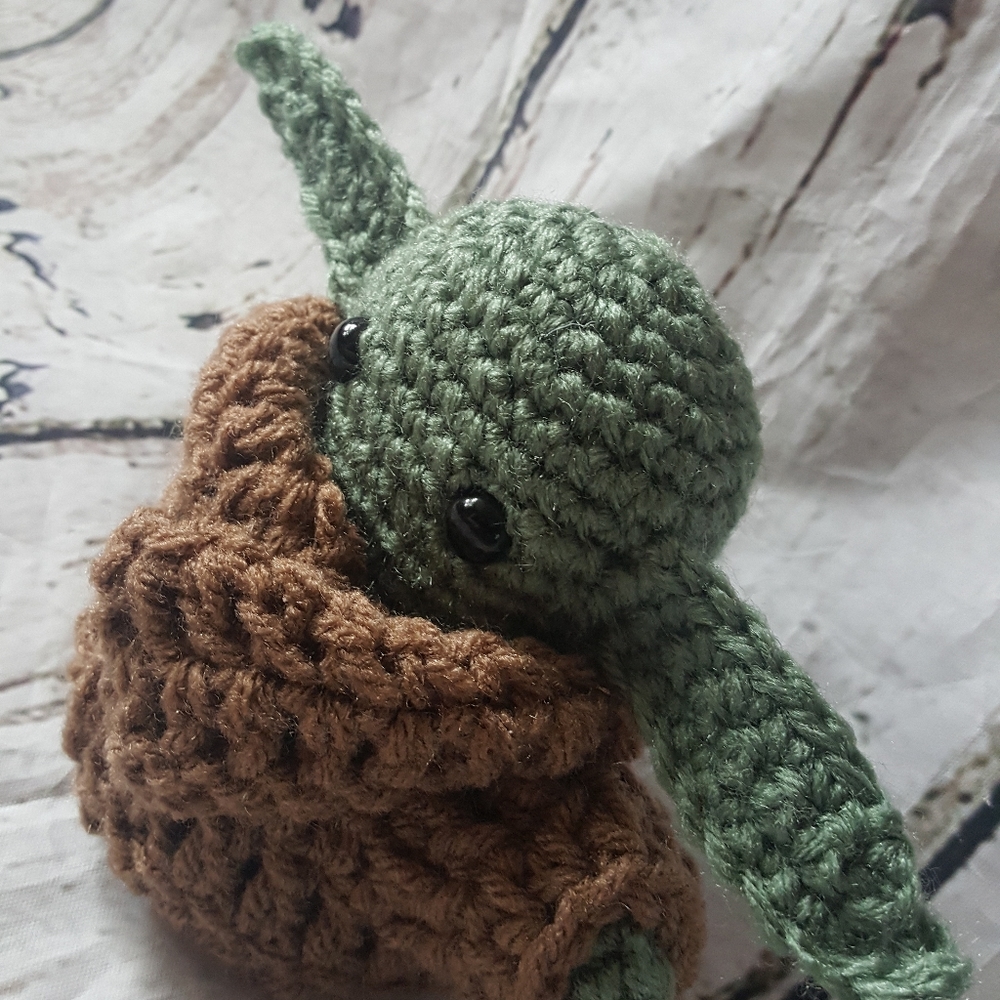 Crochet mini baby yoda - Picture 4 of 8
